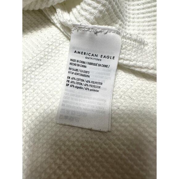 American Eagle White Thermal Long Sleeve Size Medium - Picture 3 of 7